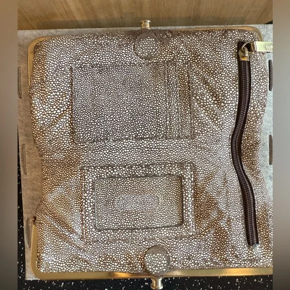 Women's Hobo Stingray Suede Leather Tan White Gold Lauren Clutch Wallet! - Picture 5 of 13